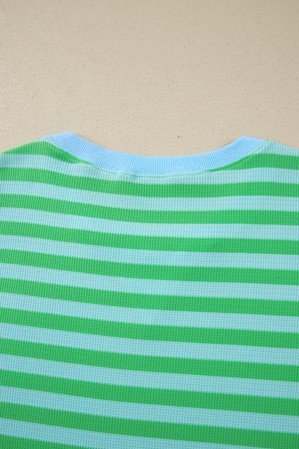 Green Stripe Plus Size Colorblock Detail Puff Sleeve Top Drawstring Shorts 2pcs Outfit