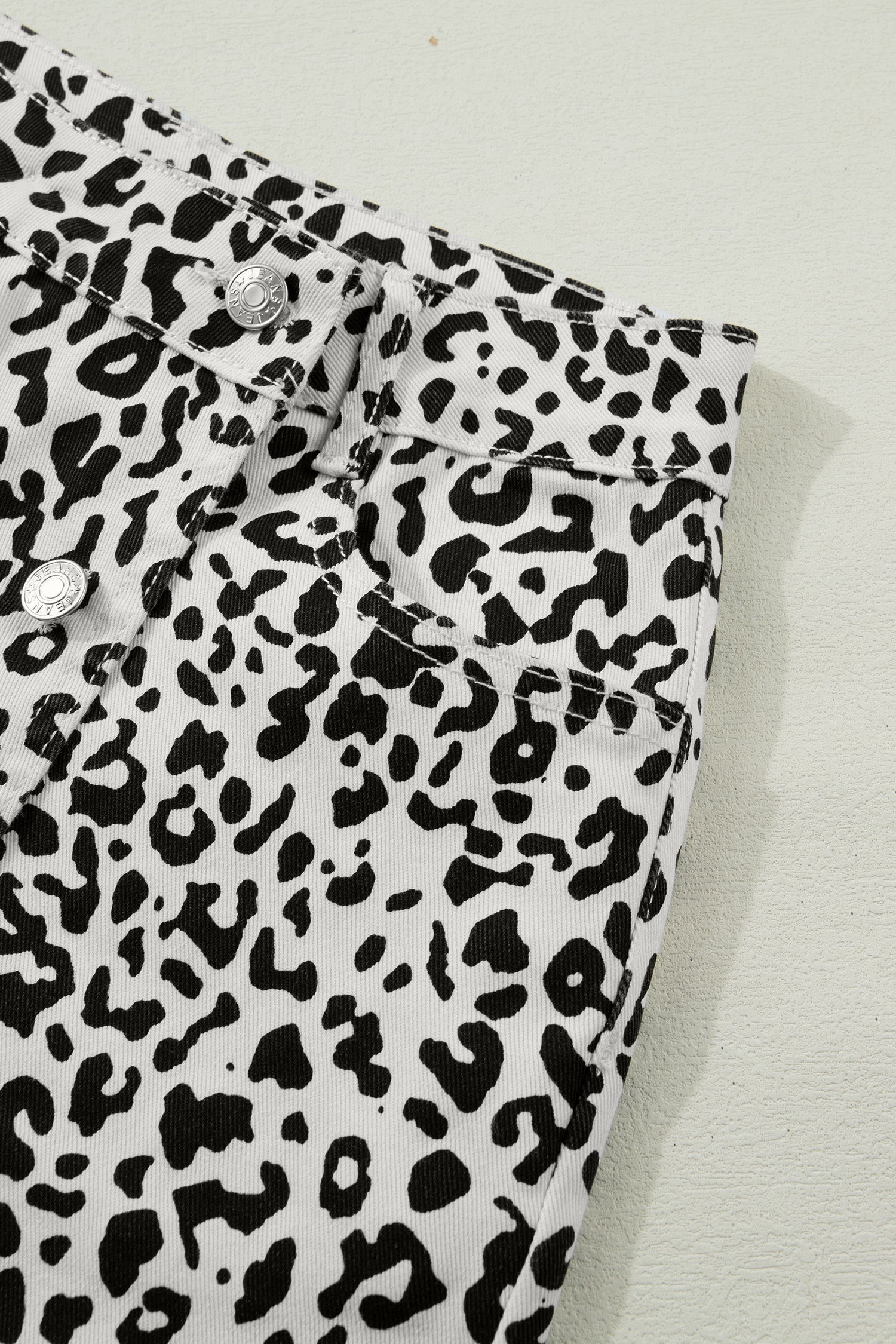 Black Leopard Print Button Overlap Denim Shorts
