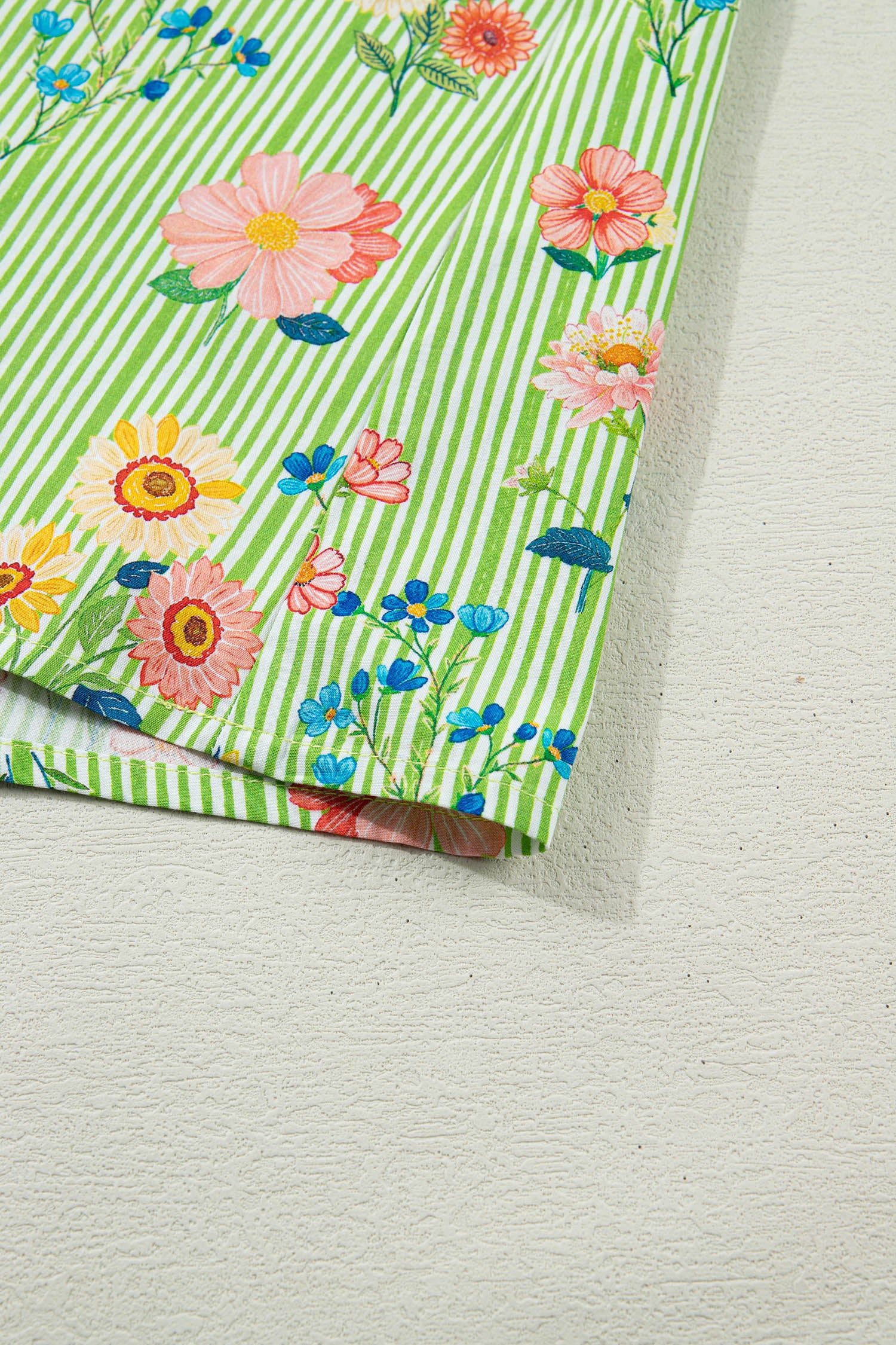 Green Stripe Floral Printed Scalloped Detail Ruffle Short Sleeve Blouse