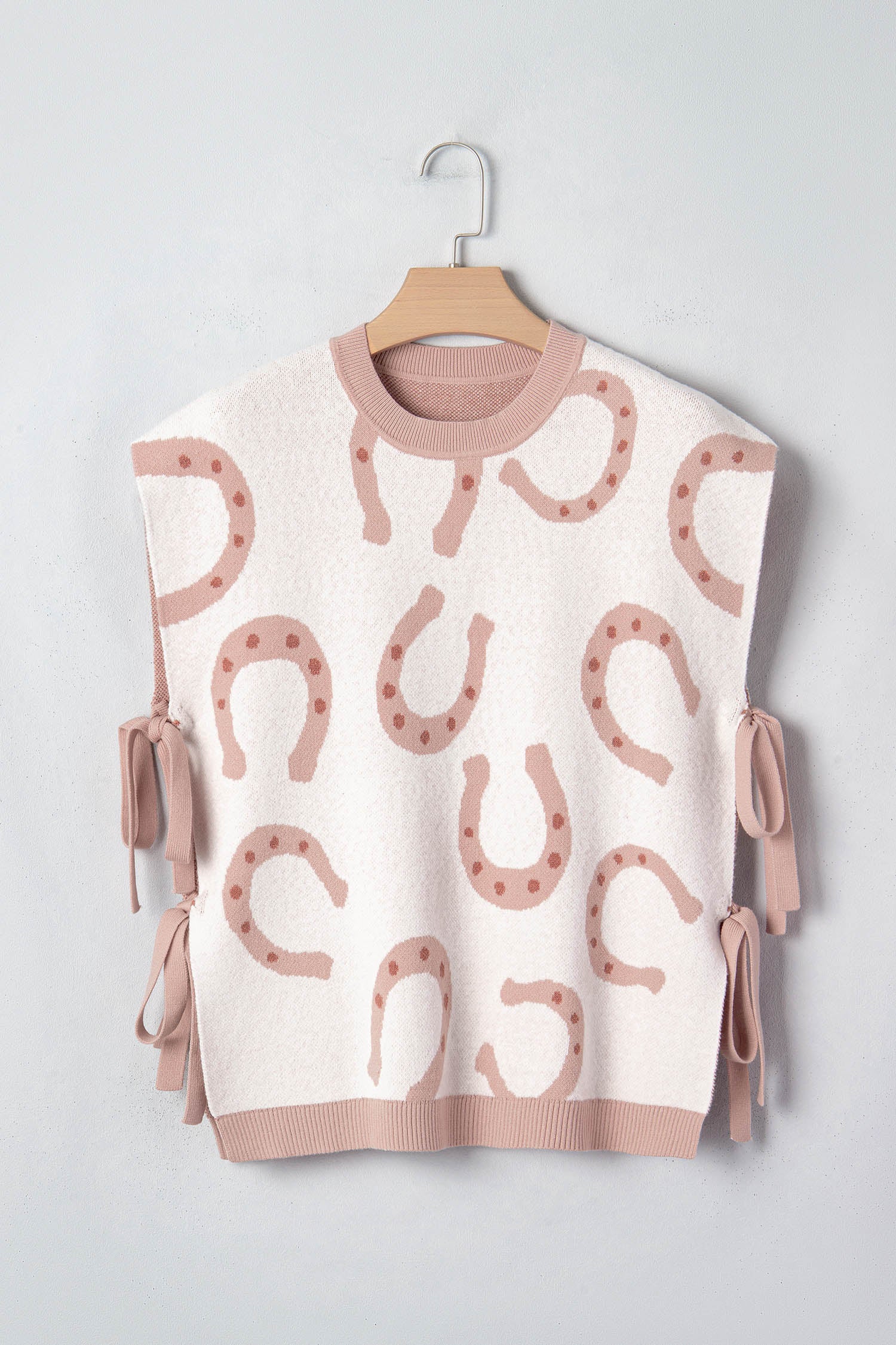 Beige Horse Shoe Western Print Tied Side Cap Sleeve Knitted T Shirt