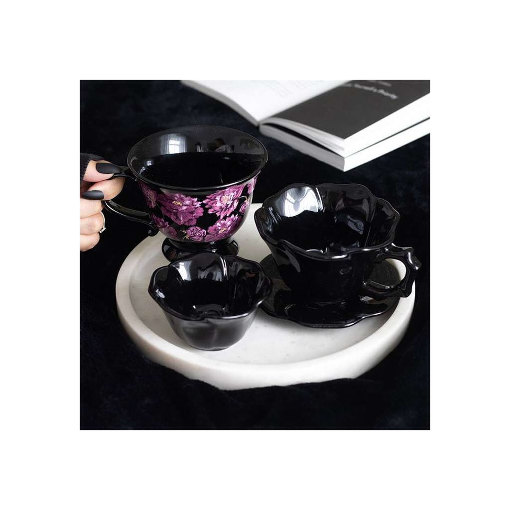 Dark Romance Floral Print Teacup