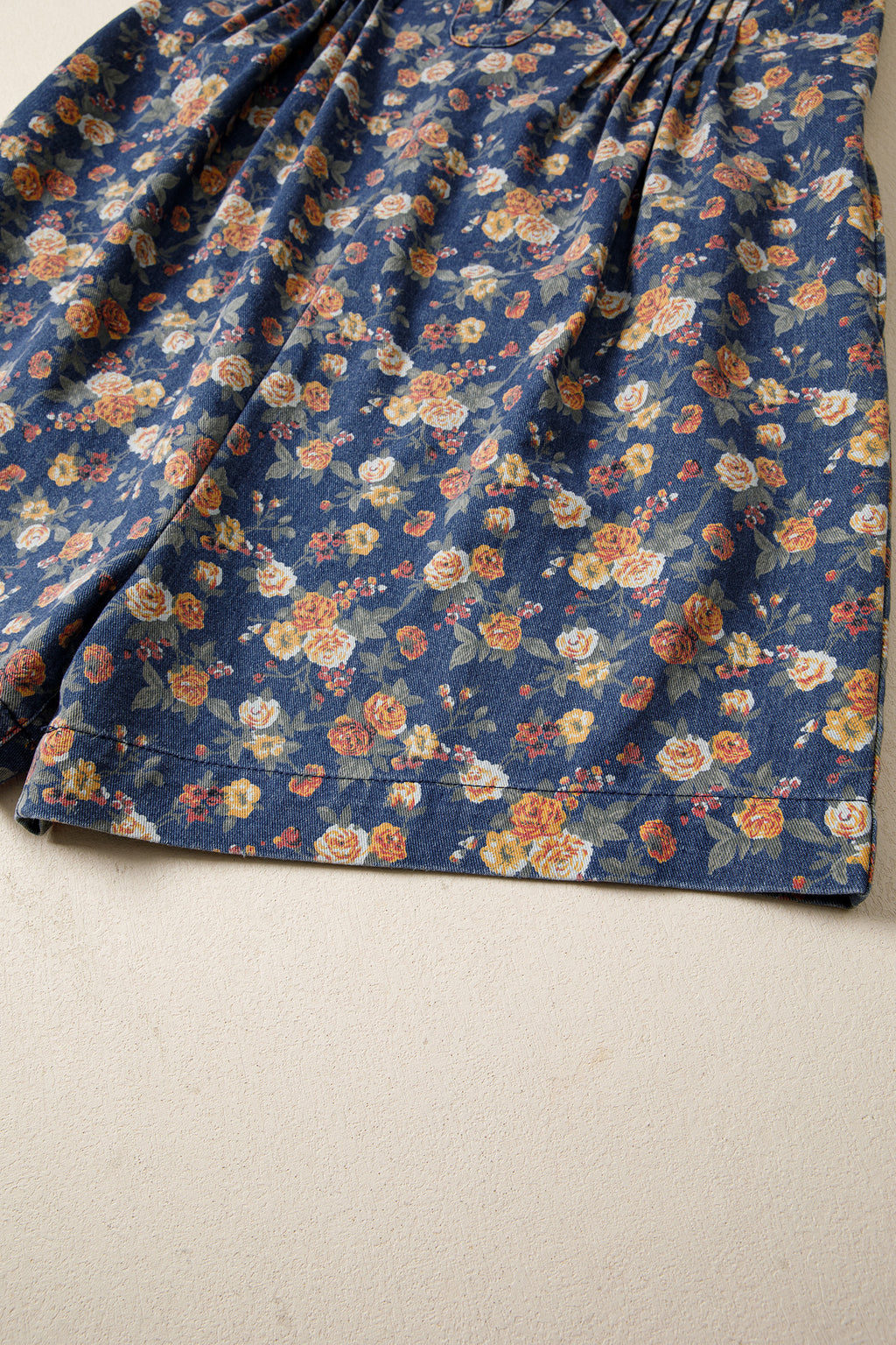Blue Retro Floral Print Bow Tie V Neck Sleeveless Pleated Loose Denim Romper