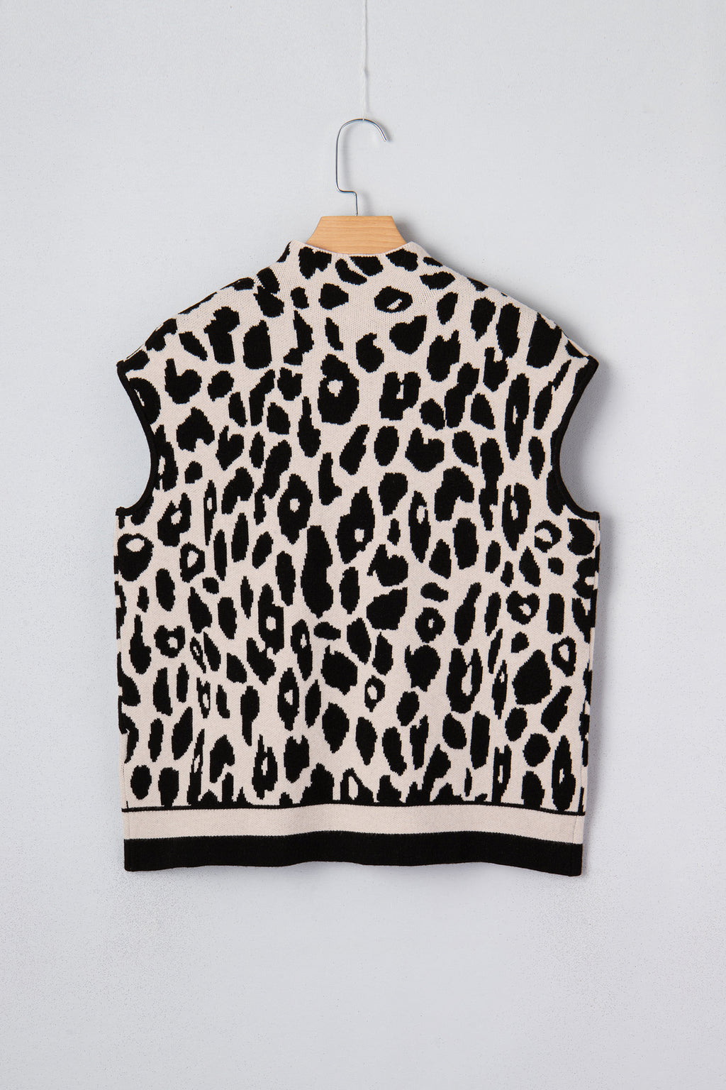 Black Leopard Print High Neck Short Sleeve Sweater