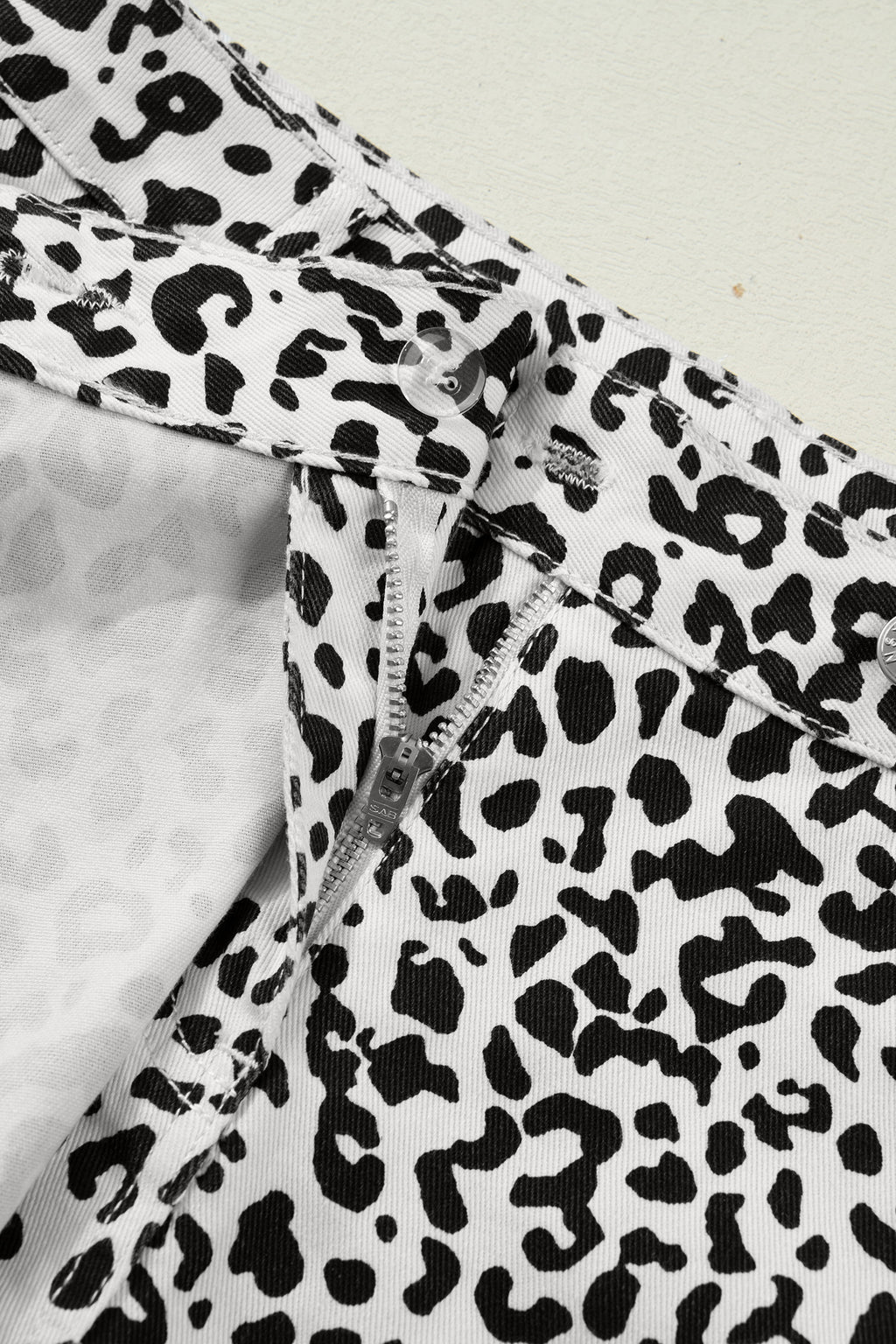 Black Leopard Print Button Overlap Denim Shorts