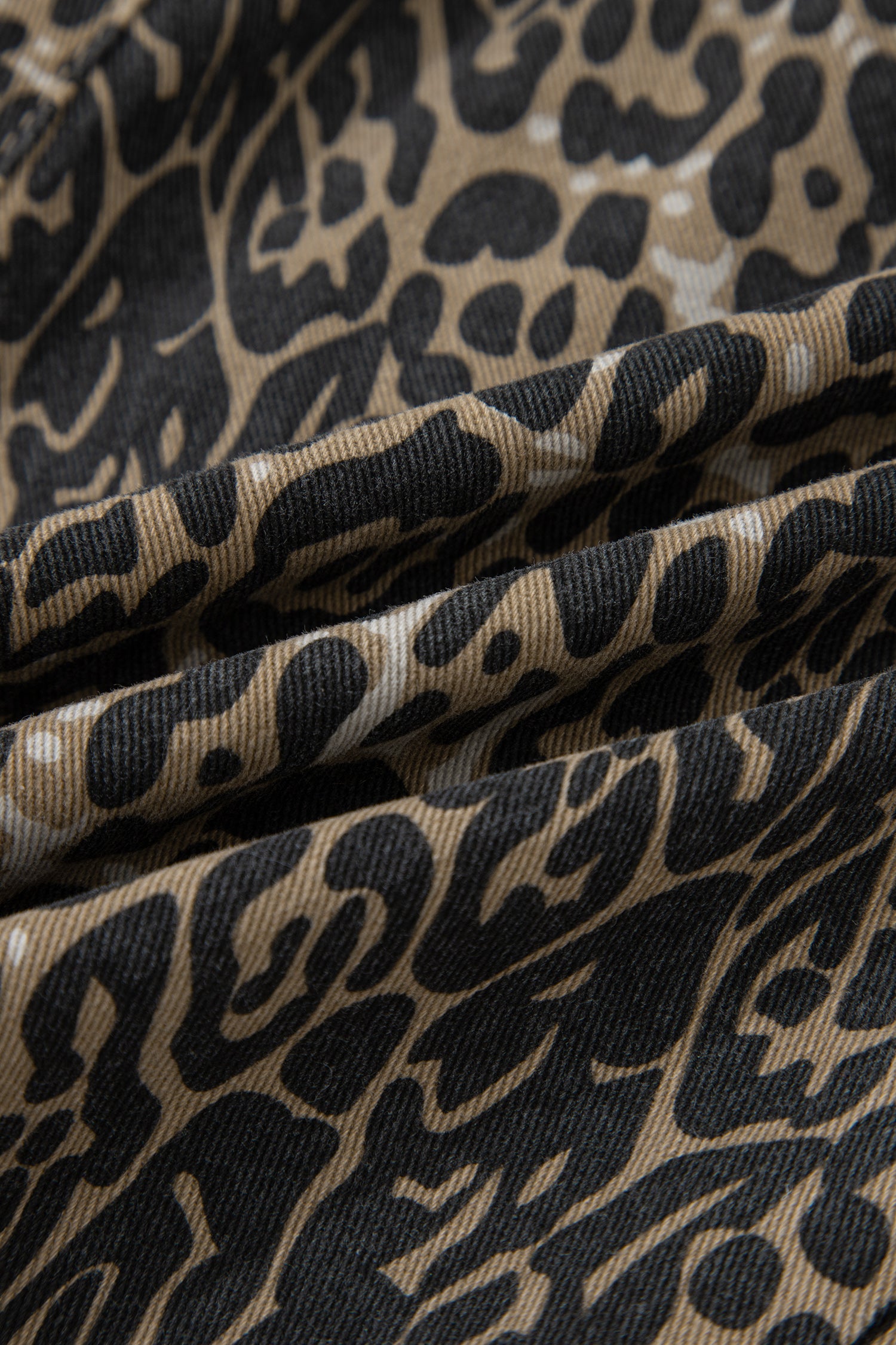 Khaki Contrast Scalloped Lace Trim Leopard Denim Shorts