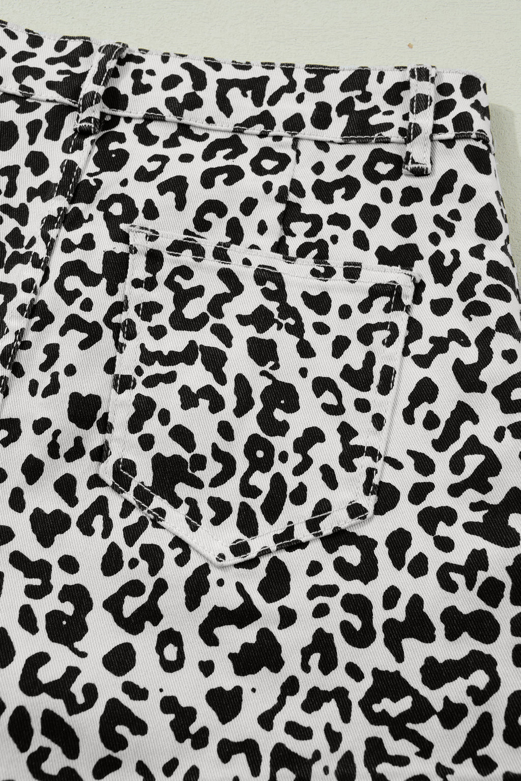 Black Leopard Print Button Overlap Denim Shorts