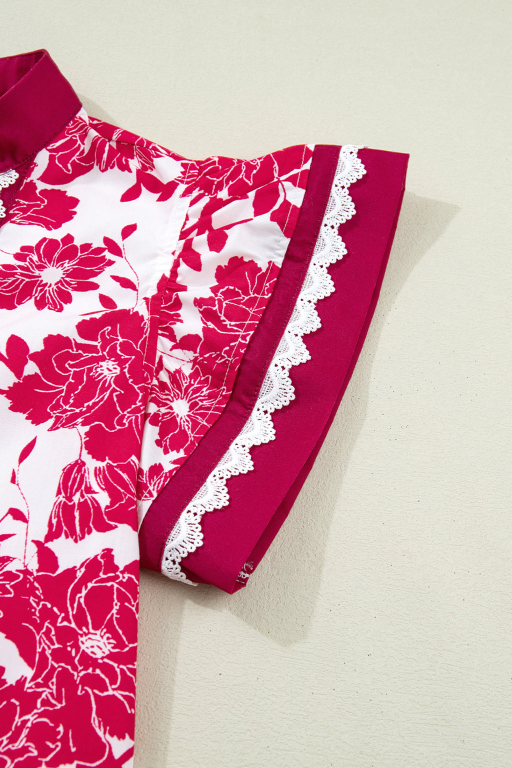 Red Floral Print Color Block Trim Lace Detail V Neck Flutter Sleeve Blouse